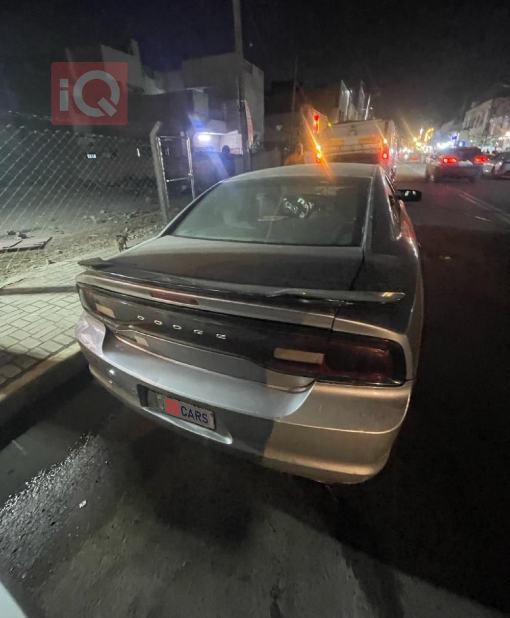 دودج تشارجر